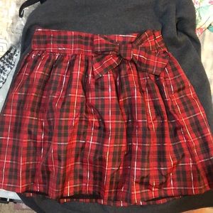 Girls red/black/silver plaid skirt w/bow